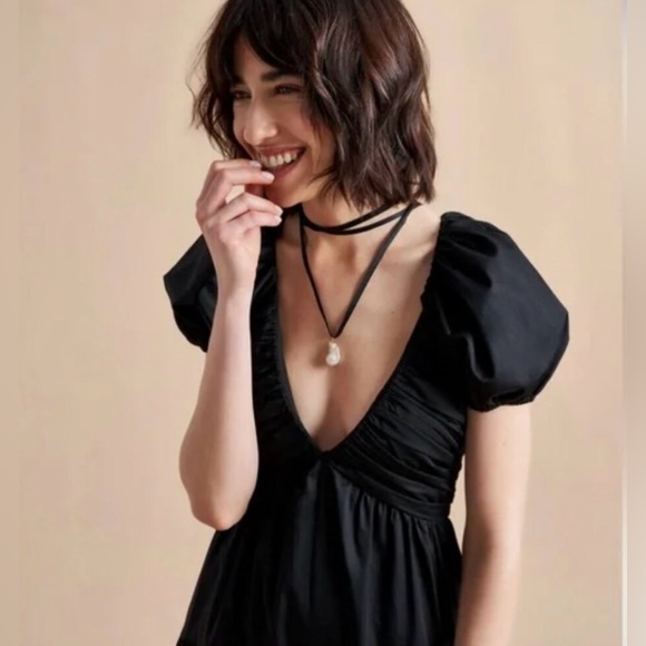 Ina Dress in Black size XS - Picture 2 of 8